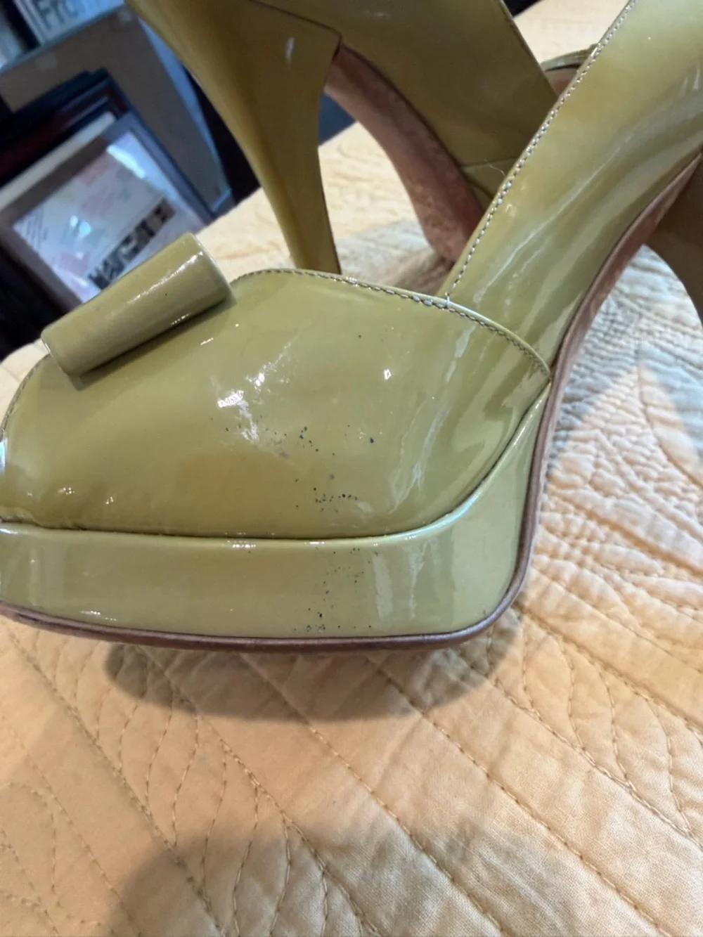 FENDI Olive Green Patent Peep-Toe Platform Pumps with Bow